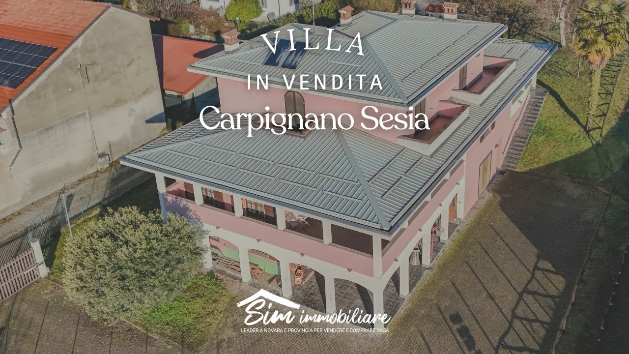 Villa bifamiliare indipendente su 4 lati in vendita a Carpignano Sesia, Novara