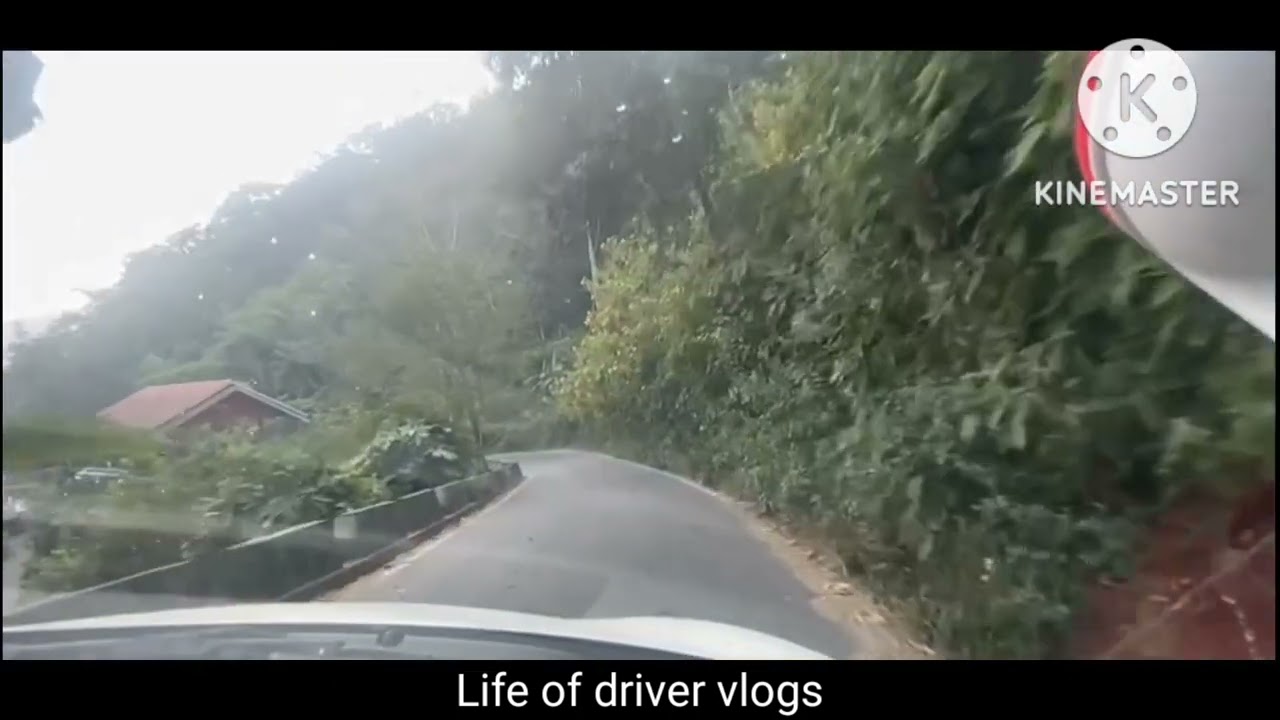 How the drive in downhill area in Darjeeling.  