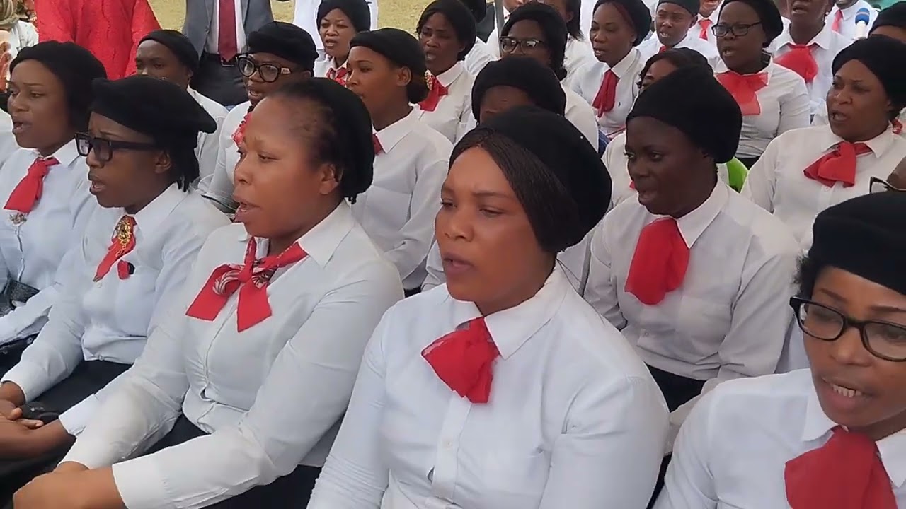 ỌNYÁ ỤTARỊ YA by MAWA FARM DISTRICT CHOIR 