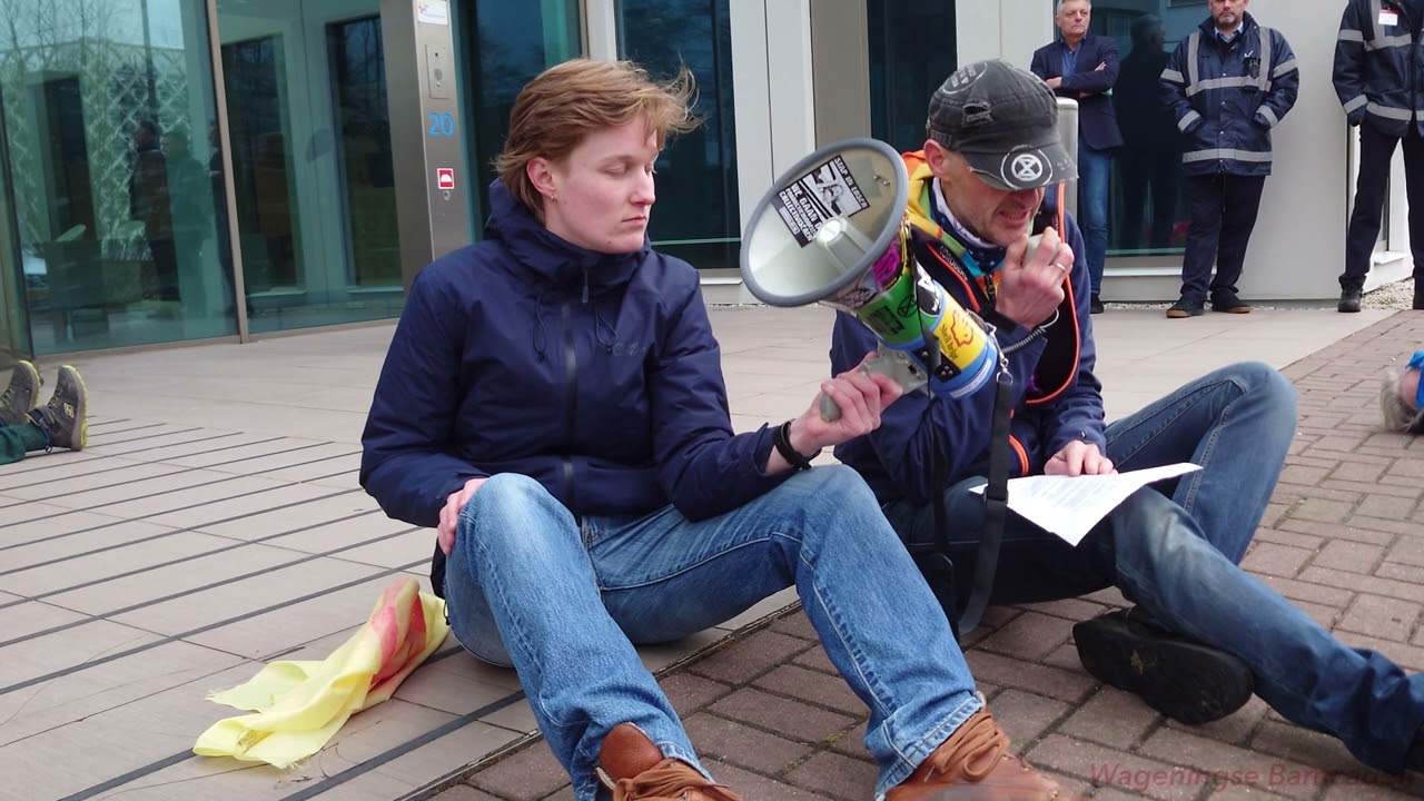 Klimaatalarm Wageningen bij het Friesland Campina gebouw - part 1 Overview