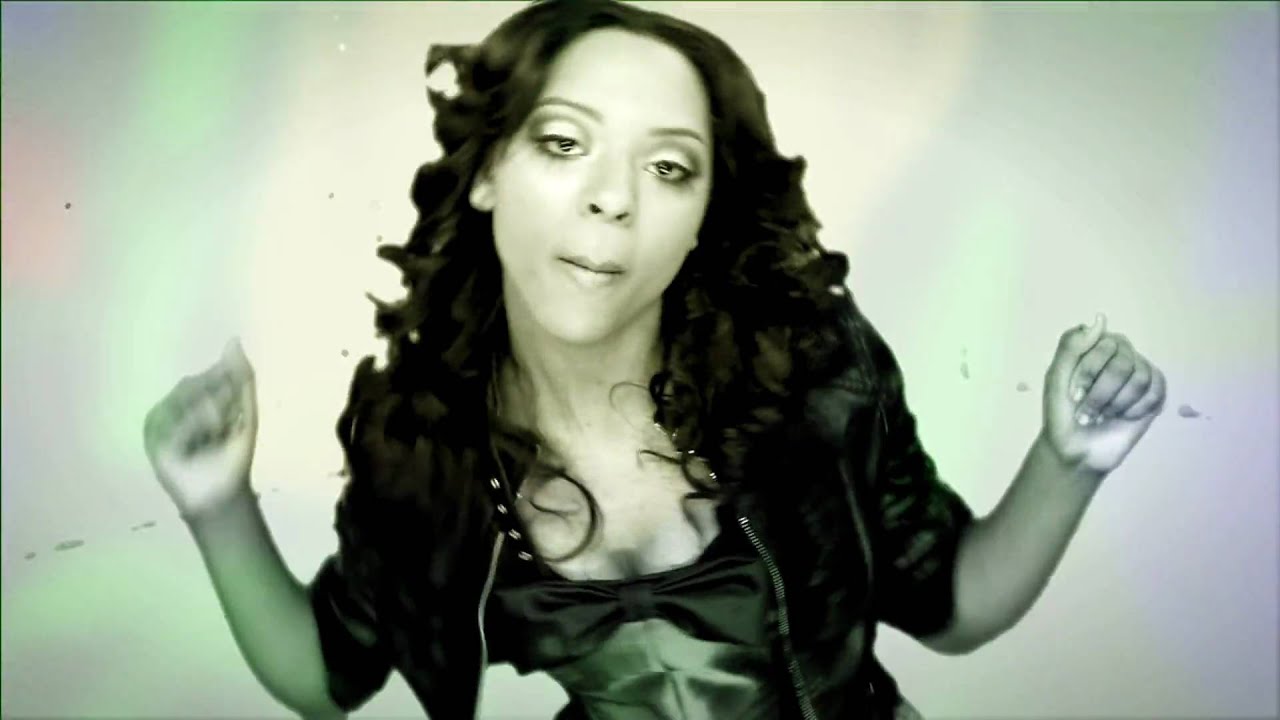 Kourtney Heart - Official 