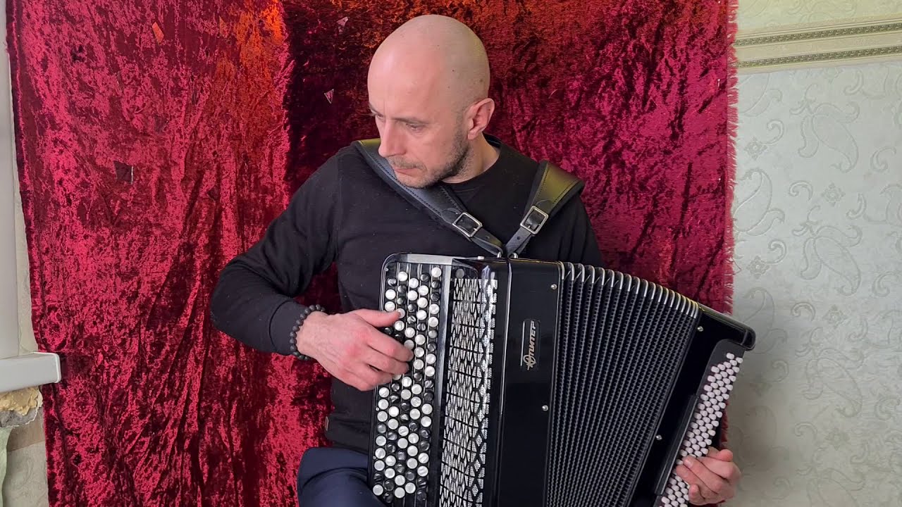 Баян Юпитер-2. Потрясающая мелодия. Опавшие листья.