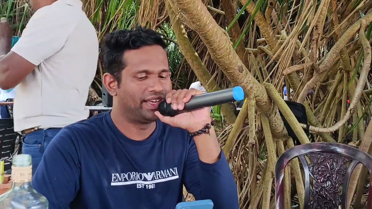ලස්සන බලන්නකෝ