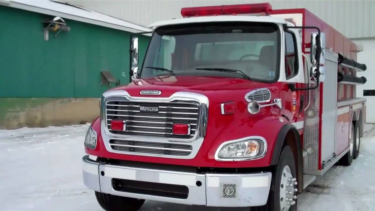 Vulcan County, Alberta Tandem Tanker  Metalfab LTD