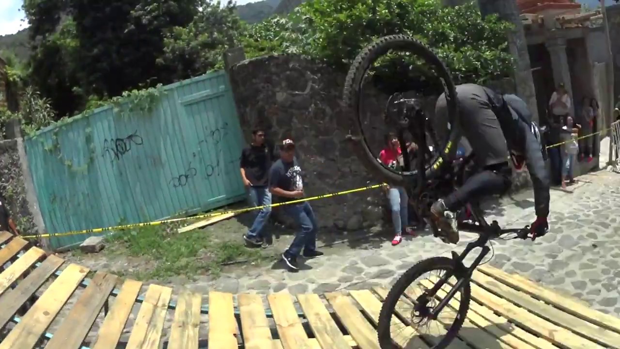 DOWNHILL TEPOZ 2017