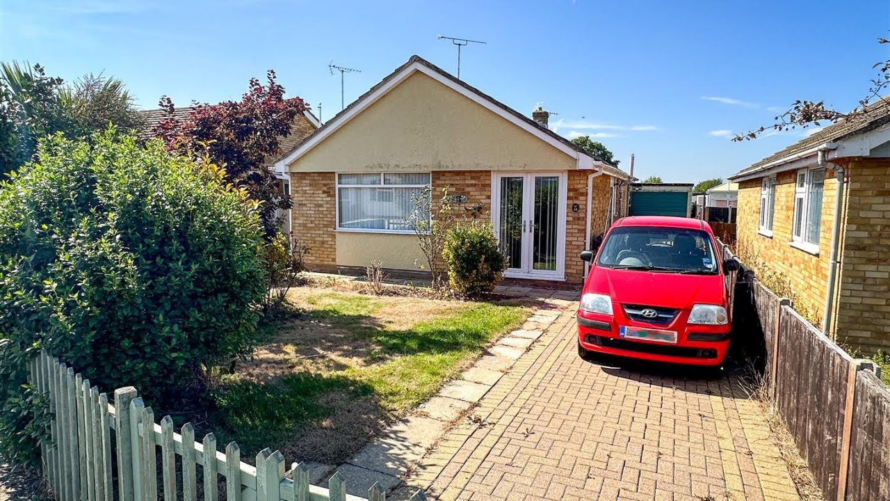 VACANT BUNGALOW- St. Helen’s Avenue, Great Clacton, Essex