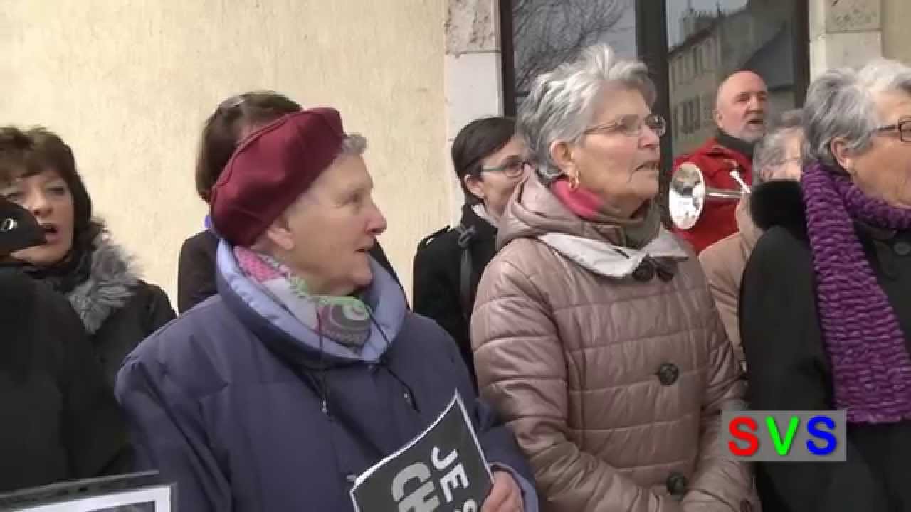 MANIFESTATION JE SUIS CHARLIE SEVERAC LE CH&Acirc;TEAU
