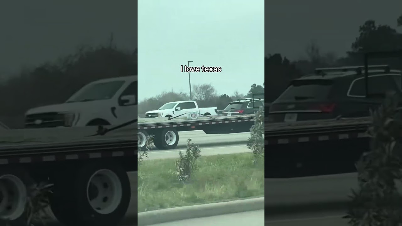 Only in Texas!😂🇺🇸
