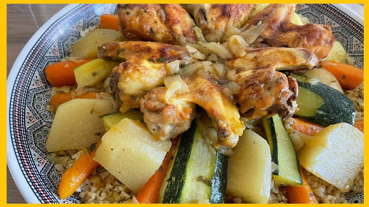 GESTOOME BULGUR | COUSCOUS | 30 MiNUTEN | MET KiP EN GROENTE | RECEPTEN OUM YOUNES #154