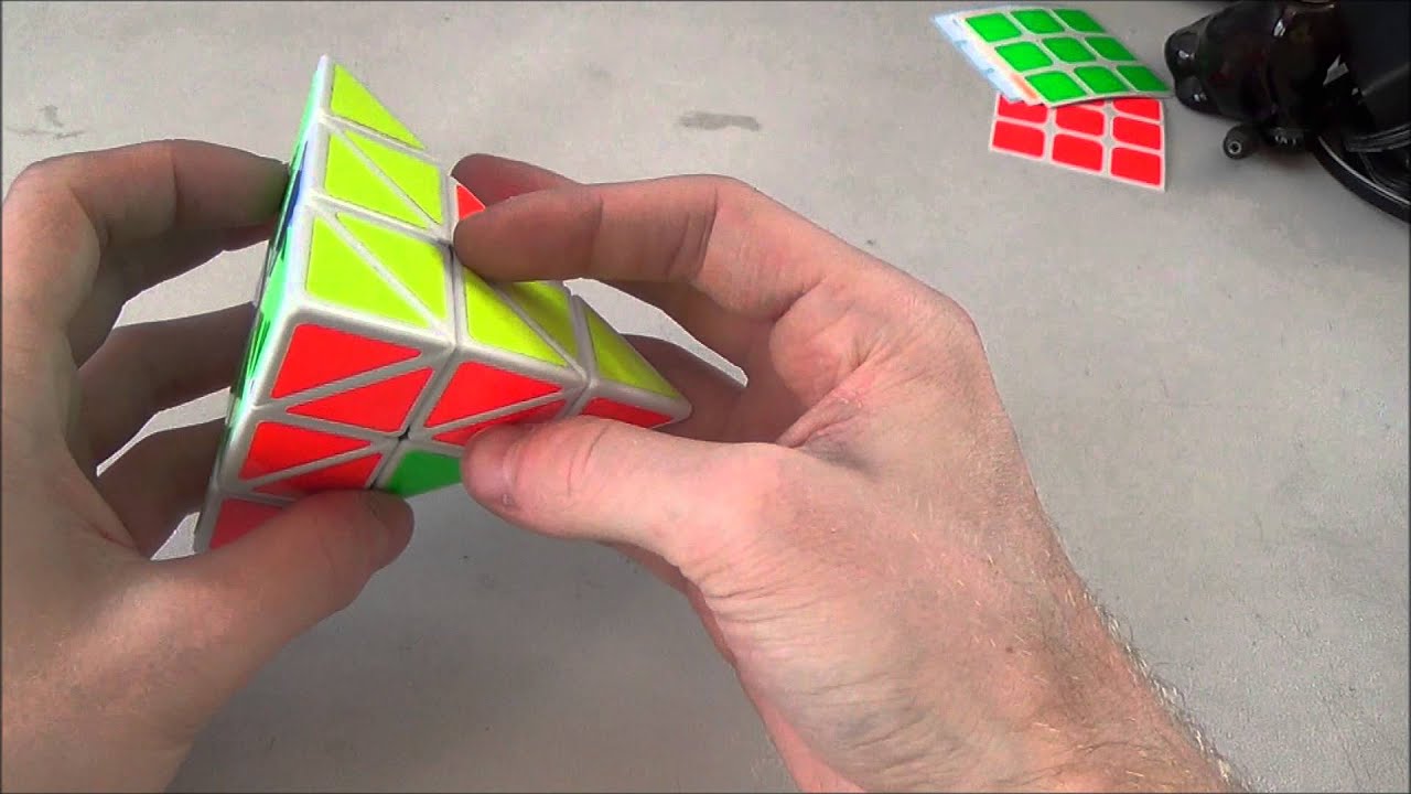 Pyraminx Keyhole Method Tutorial (With Last Layer Algorithms)