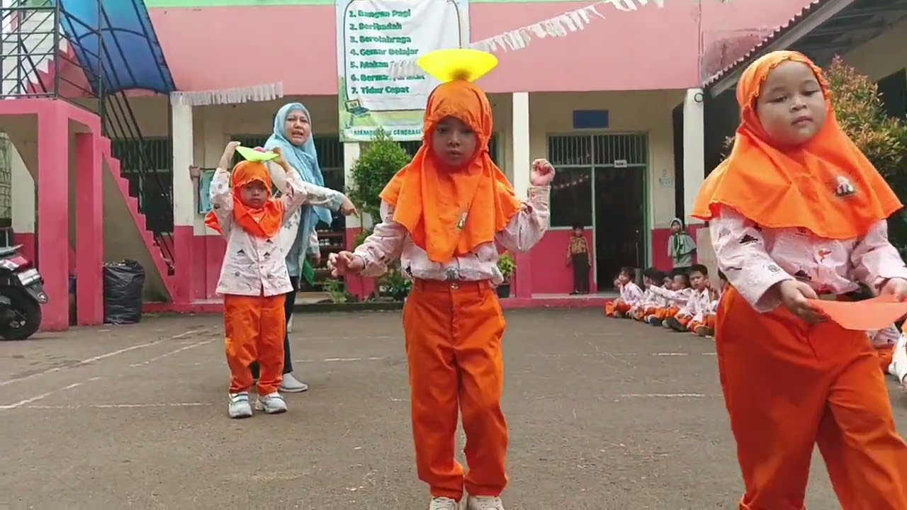 Bermain melatih keseimbangan