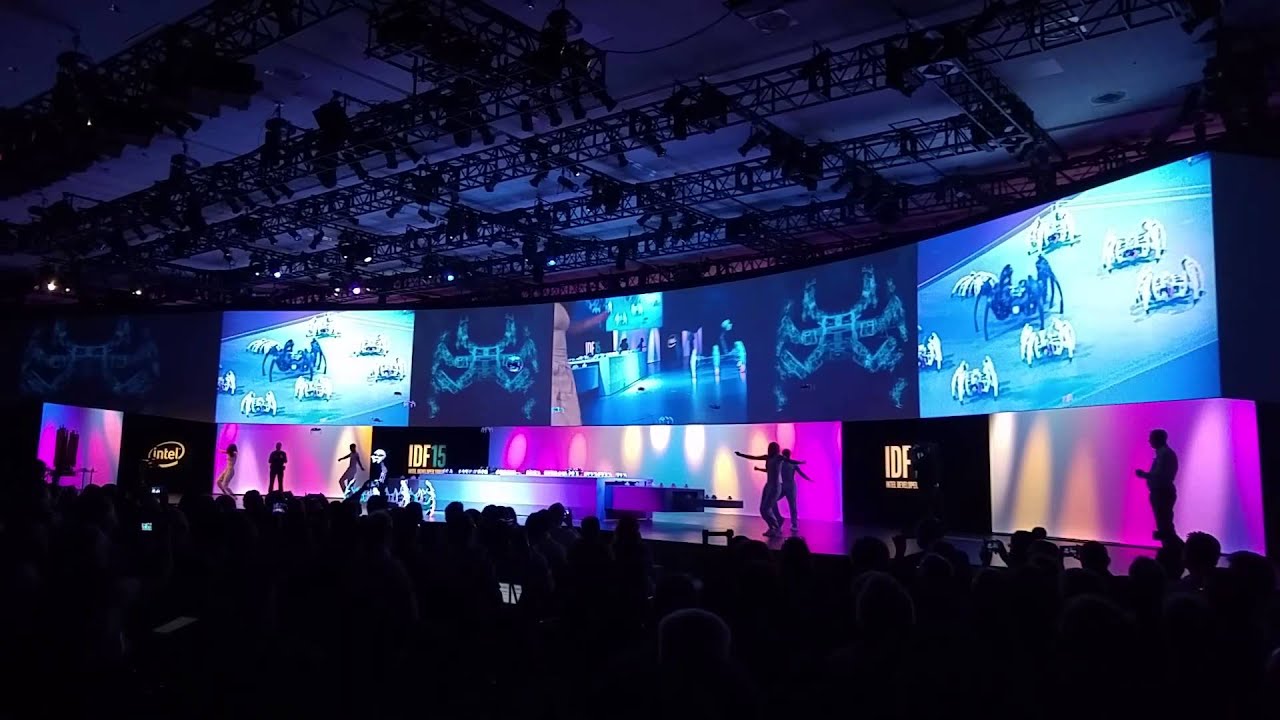 IDF 2015 (Intel Developer Forum) dancing spider robot
