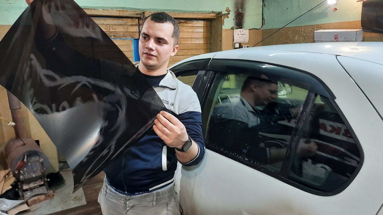 Как правильно тонировать заднюю дверь на Renault Logan без разбора
