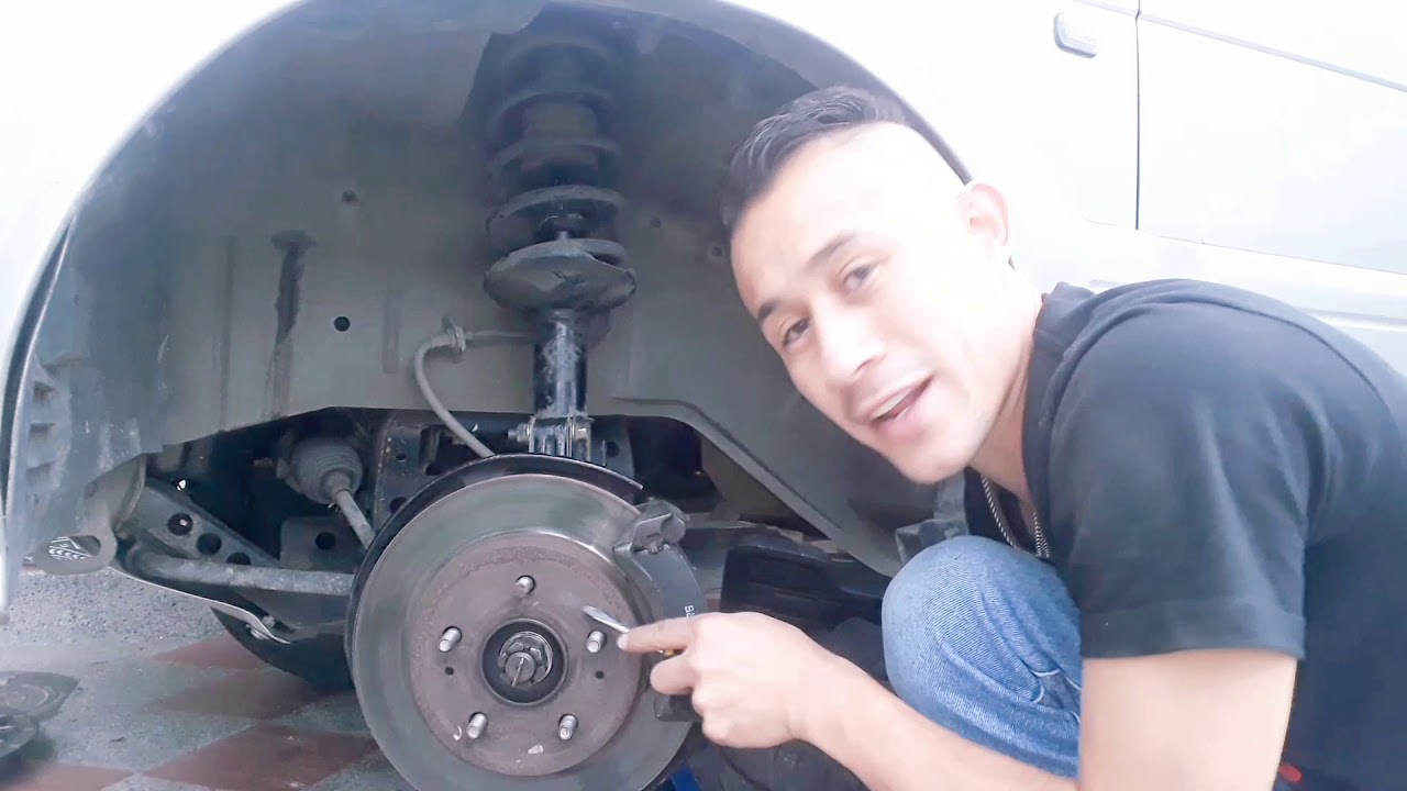 Cambio de pastillas delanteras  zotye. Suscribirse al canal de YouTube