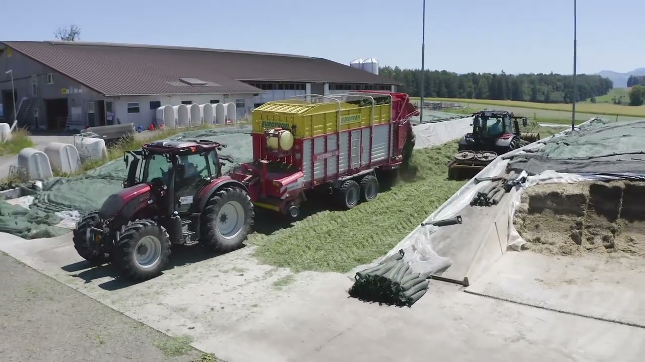 Grasernte 2. Schnitt | Valtra | Pöttinger | Ehrler Forst