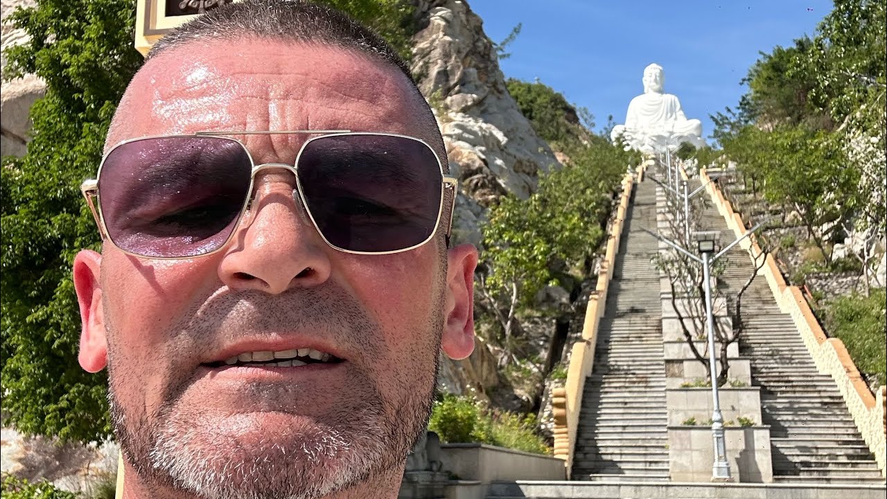The Big Buddha / Quy Nhon 