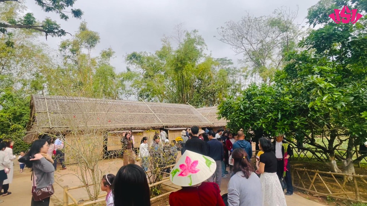 Điểm du xuân đặc biệt của người dân Việt Nam