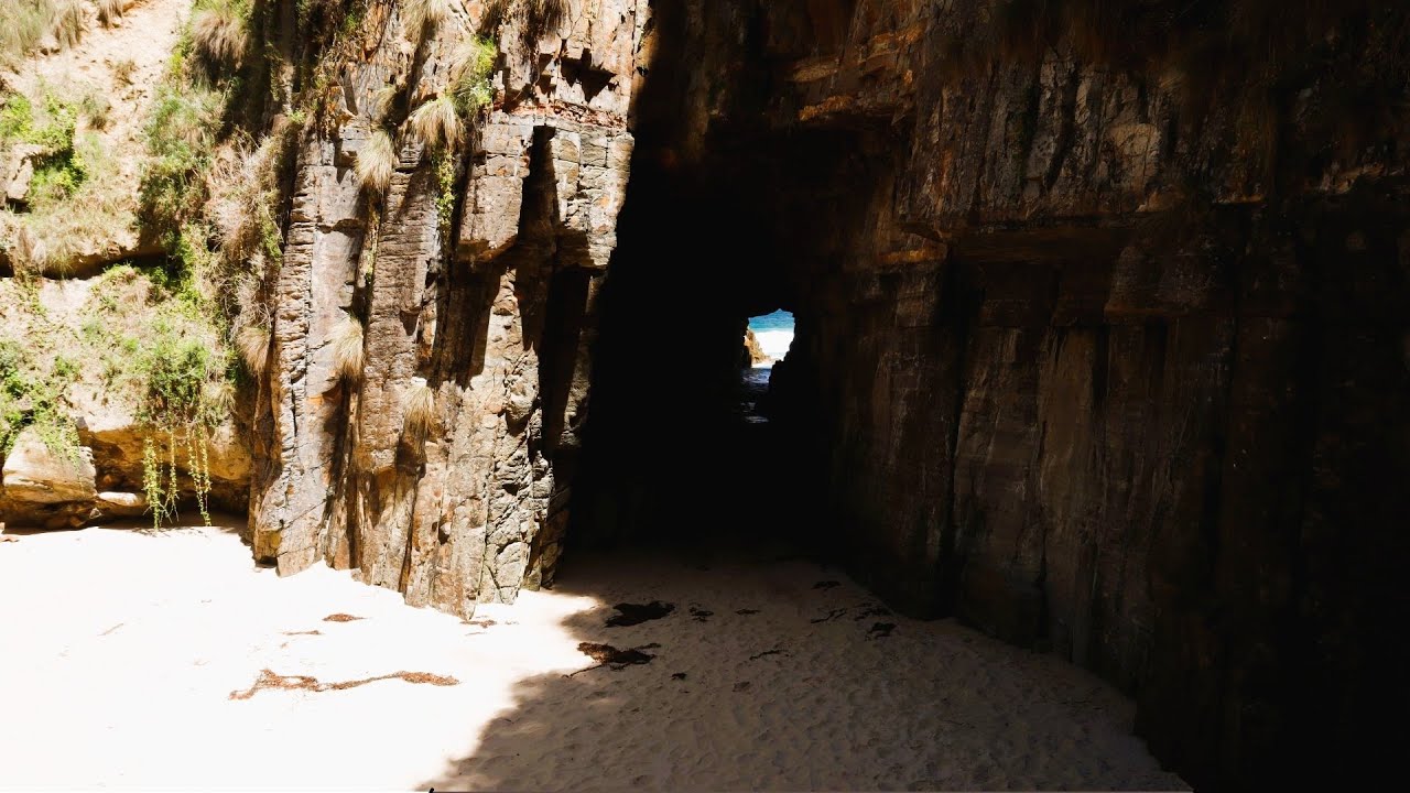 Exploring Australia | Day 38 (FINAL DAY) | Tasmania | Tasman Arch | Devils Kitchen | Port Arthur