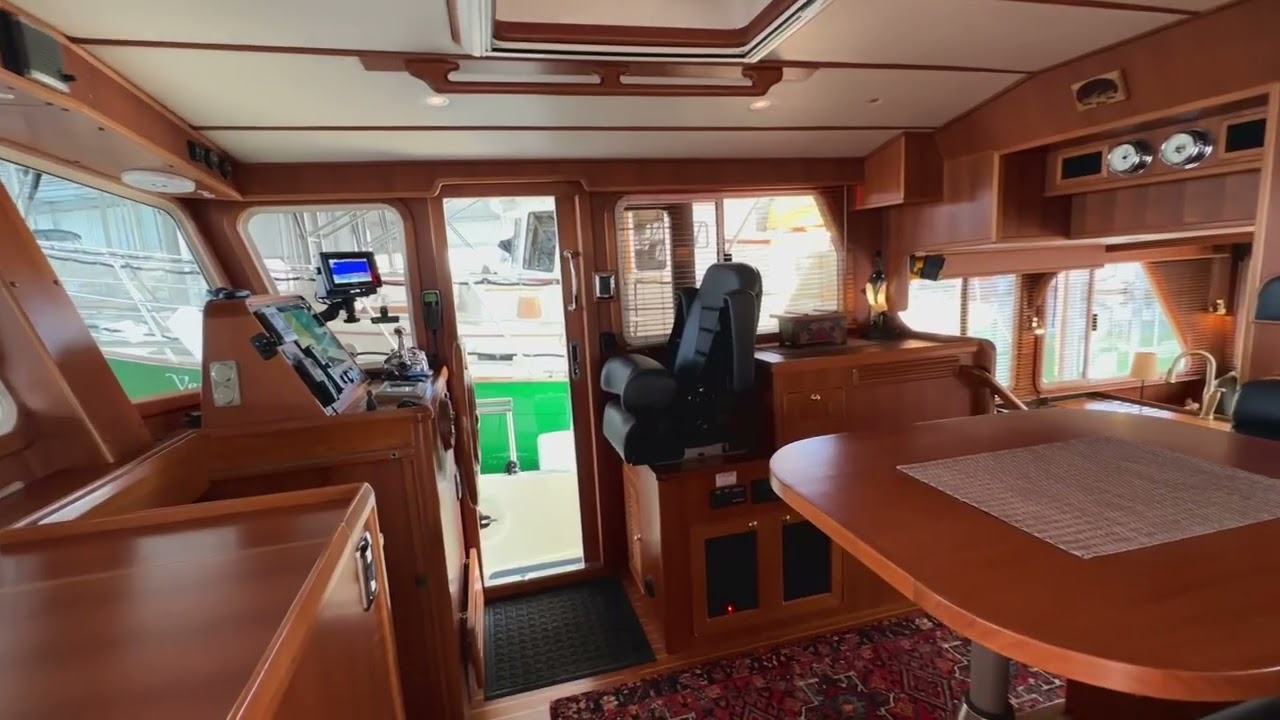 Helmsman Trawlers - 38 Pilothouse  - Boatshed - Boat Ref#345600