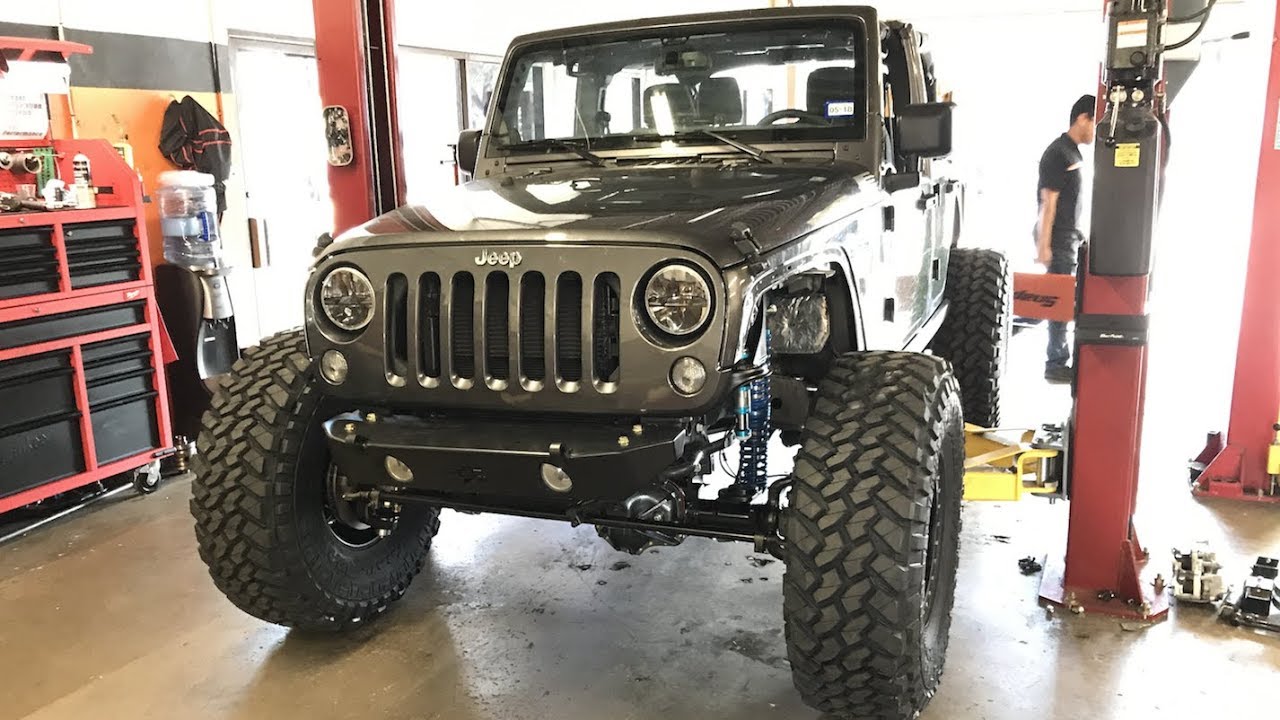 Prorock 60s swap, 40's and beadlocks Install Jeep JK VLOG, It's lit.