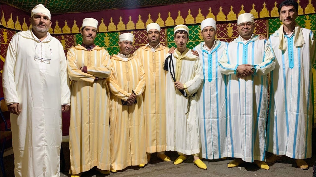 سهرة حية مع مجموعة 