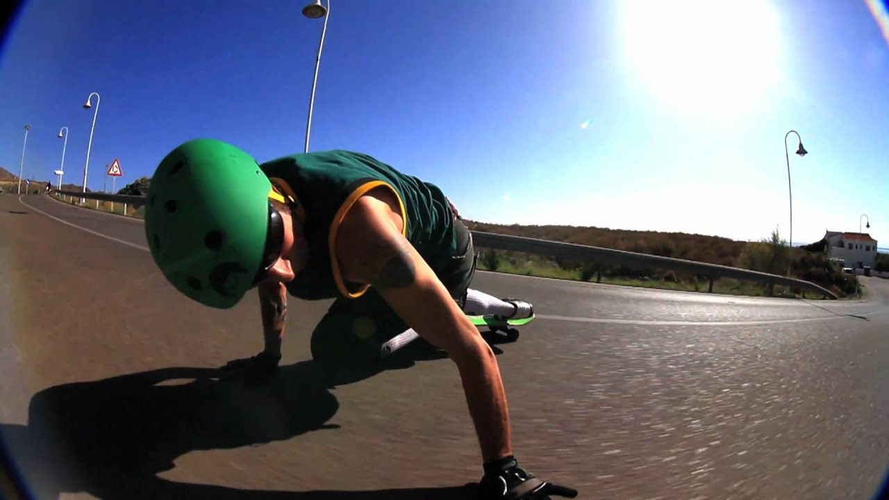 Bajo el sol - longboard adventures sliding and freeriding