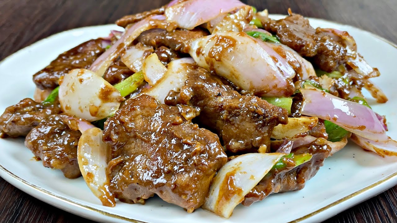 Beef And Onion Stir Fry | Super Tender & Juicy Beef With Onion | BETTER THAN TAKEOUT 