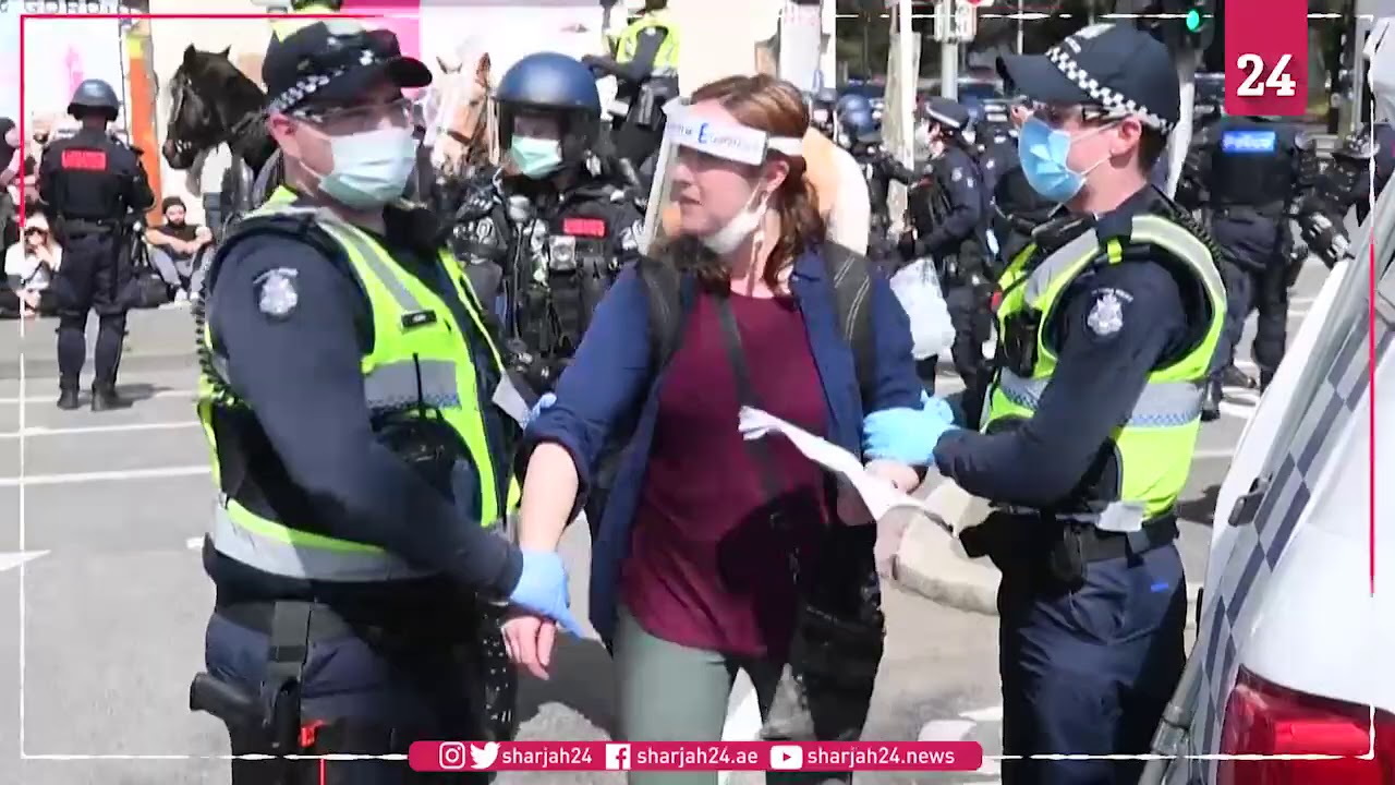 Protesters detained during Australia's anti-lockdown protest