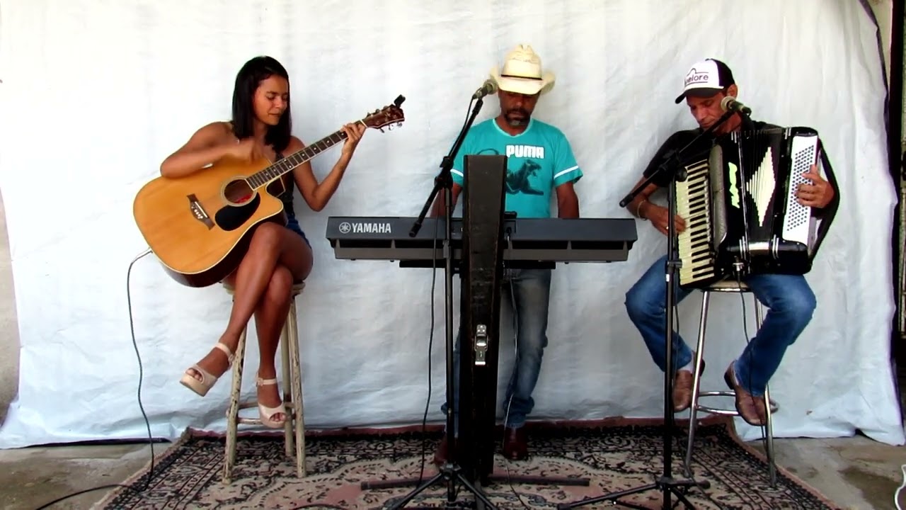 Rony e Marcelo e Leidiane miranda Os fora da lei ; Musica Bate Coração