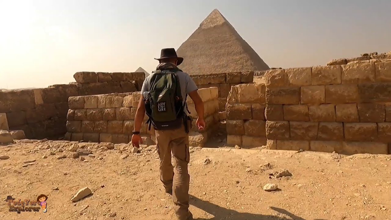 La Piana di Giza (Cairo - Egitto)