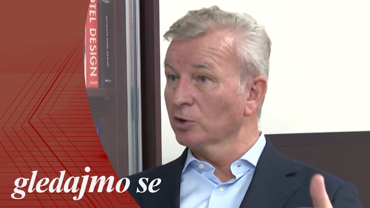 GLEDAJMO SE - Da li se vraĉa dzamija na  bjelopoljski trg?