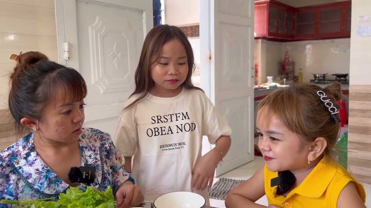 Mẹ chồng Nàng Dâu. Huyền Hrê Con Dâu Đỏng đảnh với Mẹ Chồng. || Huyền Hrê.