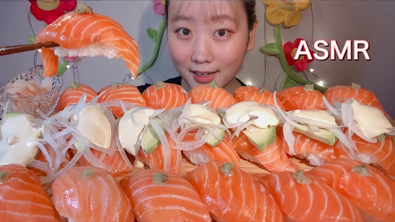 ASMR 巨大生アトランティックサーモン寿司 Giant Salmon Sushi 거대한 연어 초밥【咀嚼音/大食い/Mukbang/Eating Sounds】