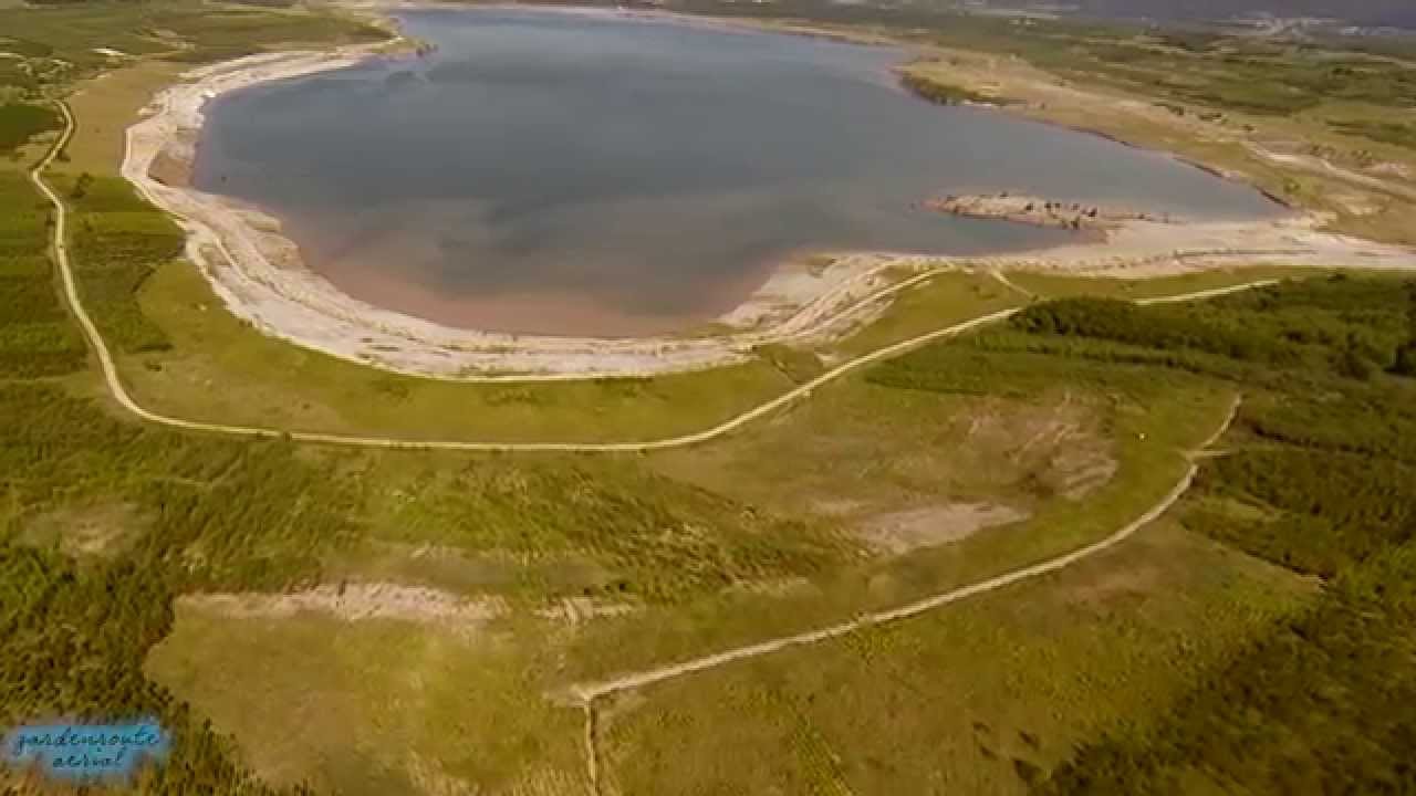 Flying over Lake Medard, second flight (Czech Republic)