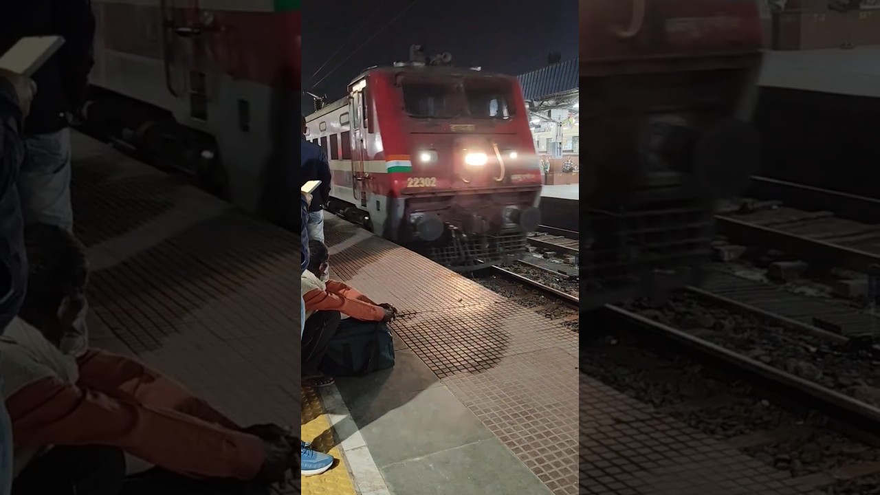 13024 - Gaya - Howrah Express Arriving:(BGP) station:Loco(WAP-6):Loco no.(22302).