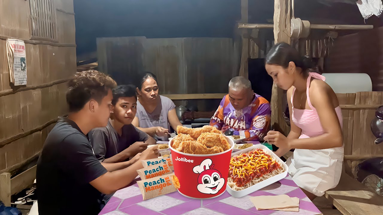 ANDREI FILIPINEZ TREATED MY FAMILY WITH JOLLIBEE!