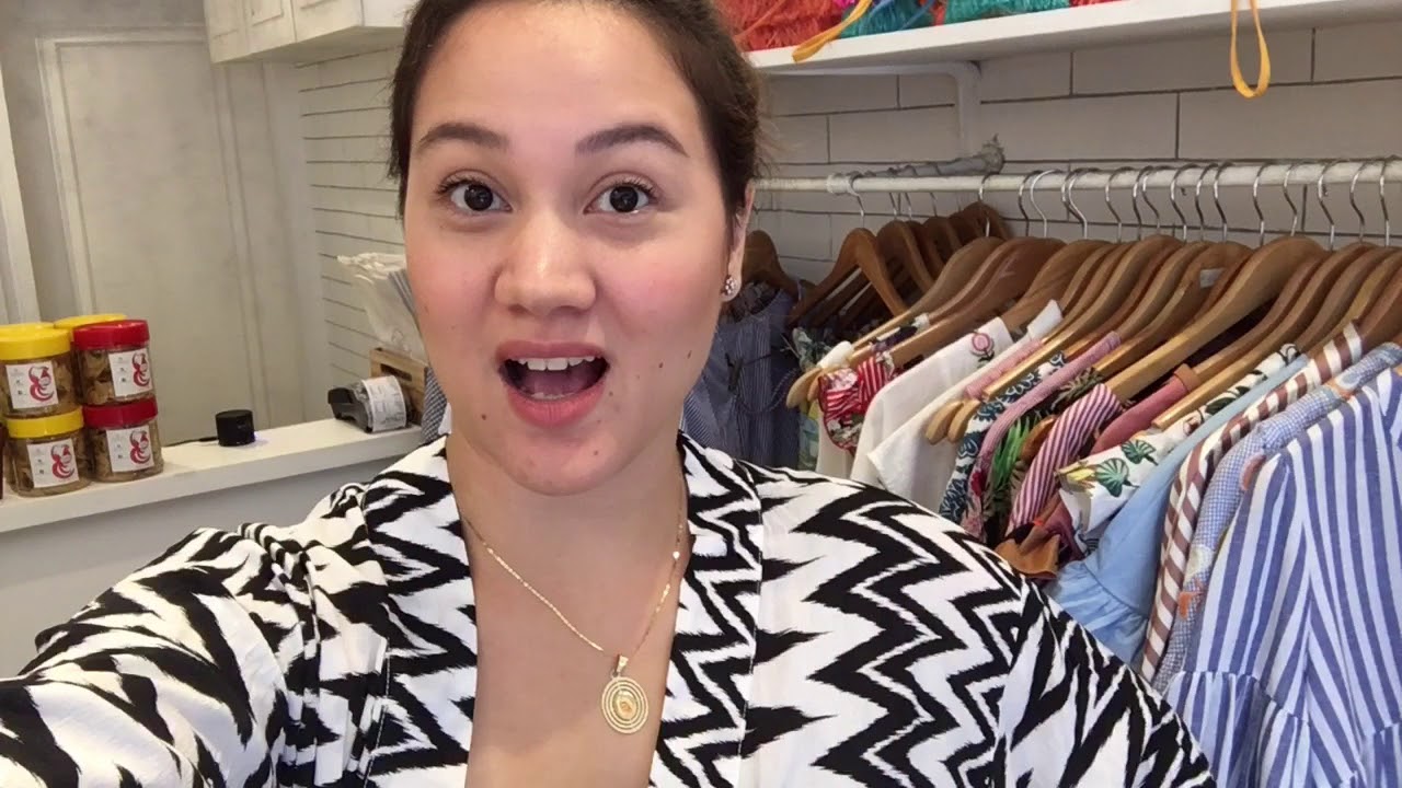Artista Errands With The Bestie