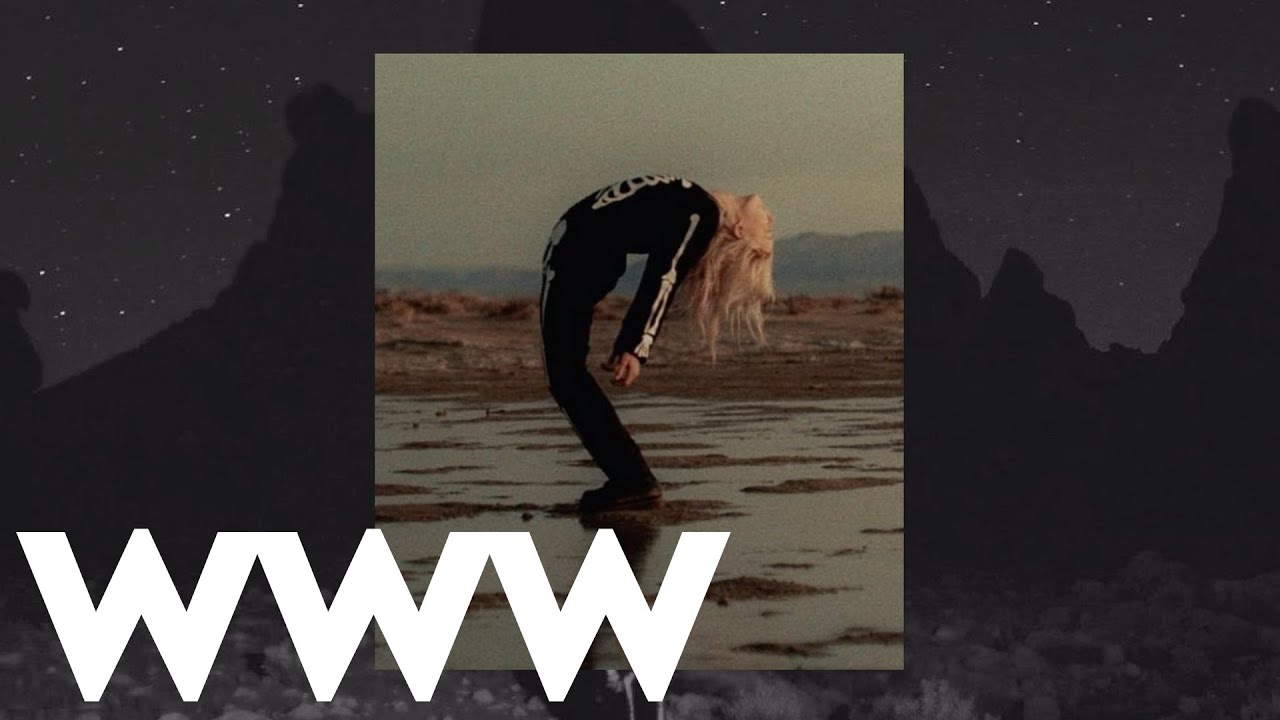 Phoebe Bridgers Breaks Down Her Creative And Fashion Inspiration | Behind The Looks | Who What Wear