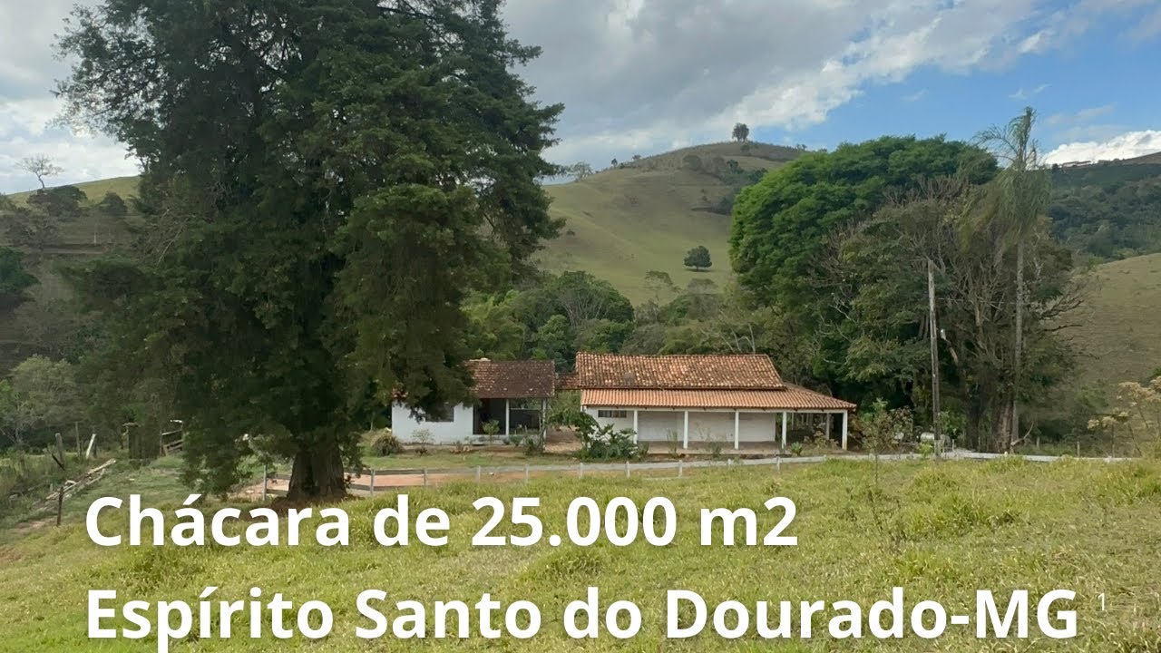 Com Casa de 3 quartos, Fogão de lenha e Churrasqueira com Área p/ Cultivar Morangos ou Criar Gado.