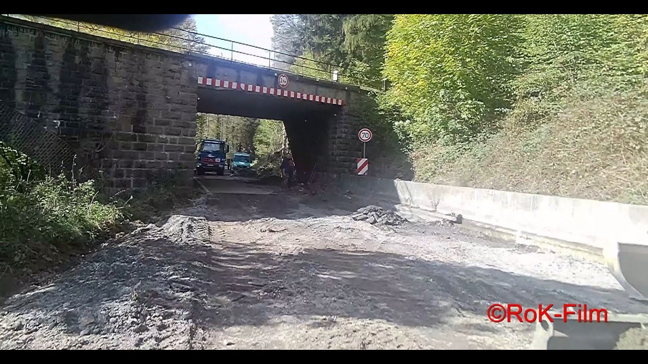 A45 Sperrung - B54 Fahrbahnabsenkung unter Bahnbrücke Schalksmühle Bauarbeiten 1.Woche von RoK-Film