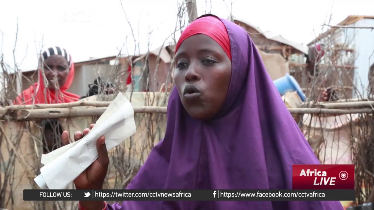 Residents of Dadaab camp in Kenya prepare to go home