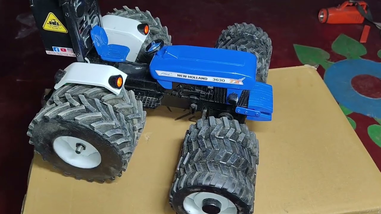 New Holland bulldozer UN unboxing 1 million views