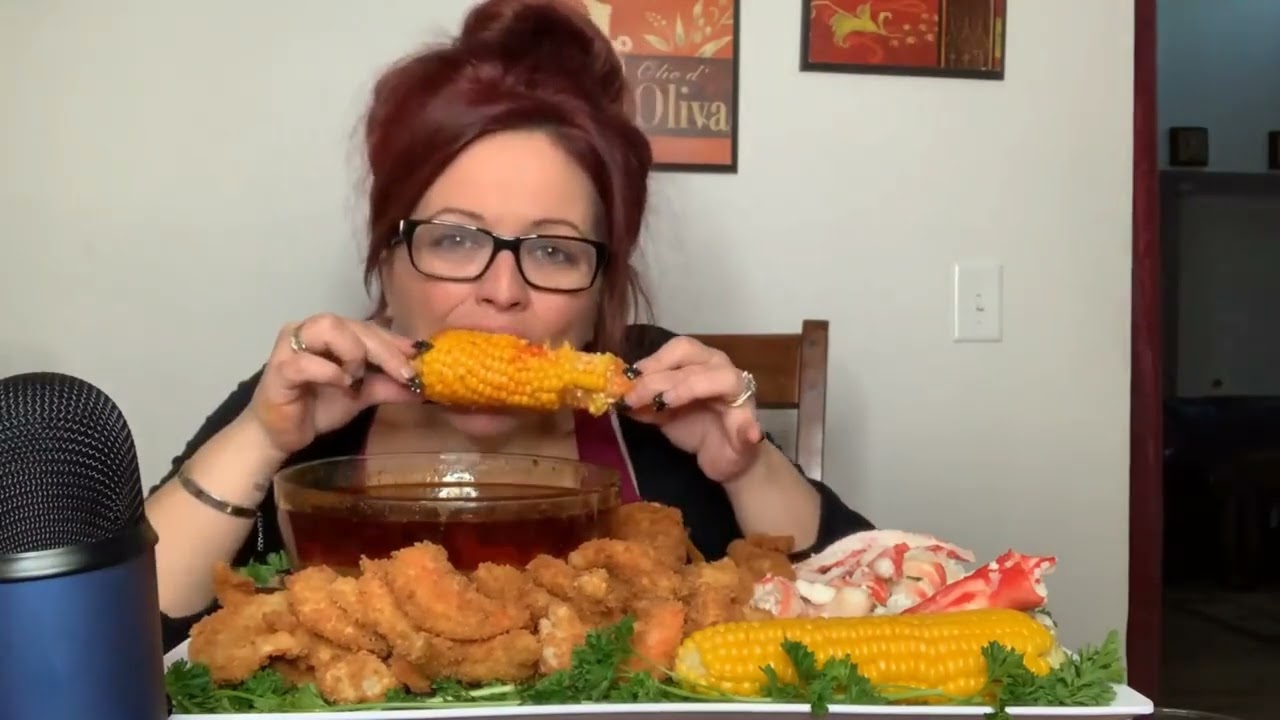 SAUCE QUEEN-KING CRAB & FRIED LOBSTER TAILS AND SHRIMP MUKBANG ASMR BITES ONLY