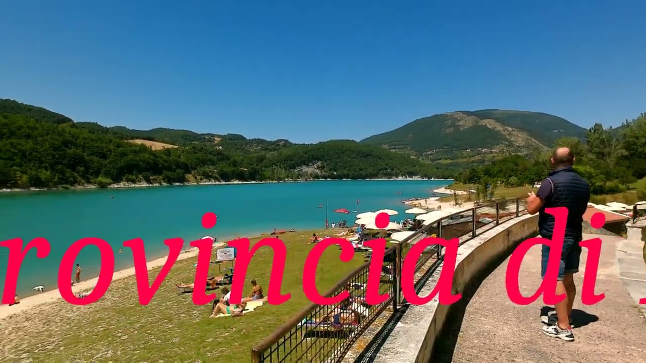MARCHE  La domenica in moto,Lago di Fiastra