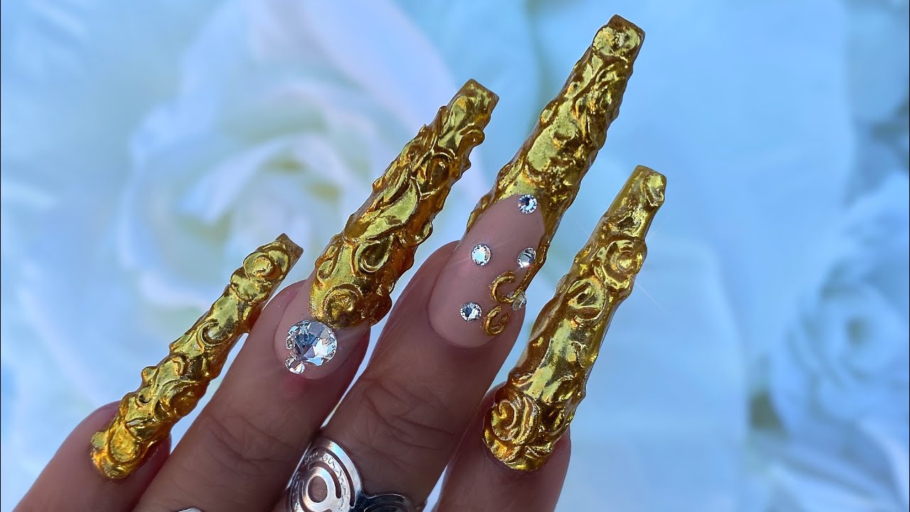 3D Nail Art | Gaudy Gold Nails | Chrome Nail Art on XXXL Long Coffin Press-on Nails! DIY
