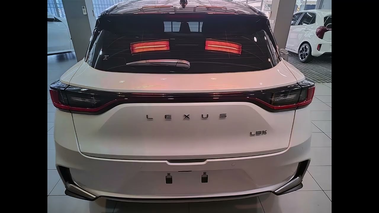 Lexus LBX  新車預約~**鍍膜施作**~超級亮白~完美保護~無瑕完工!!