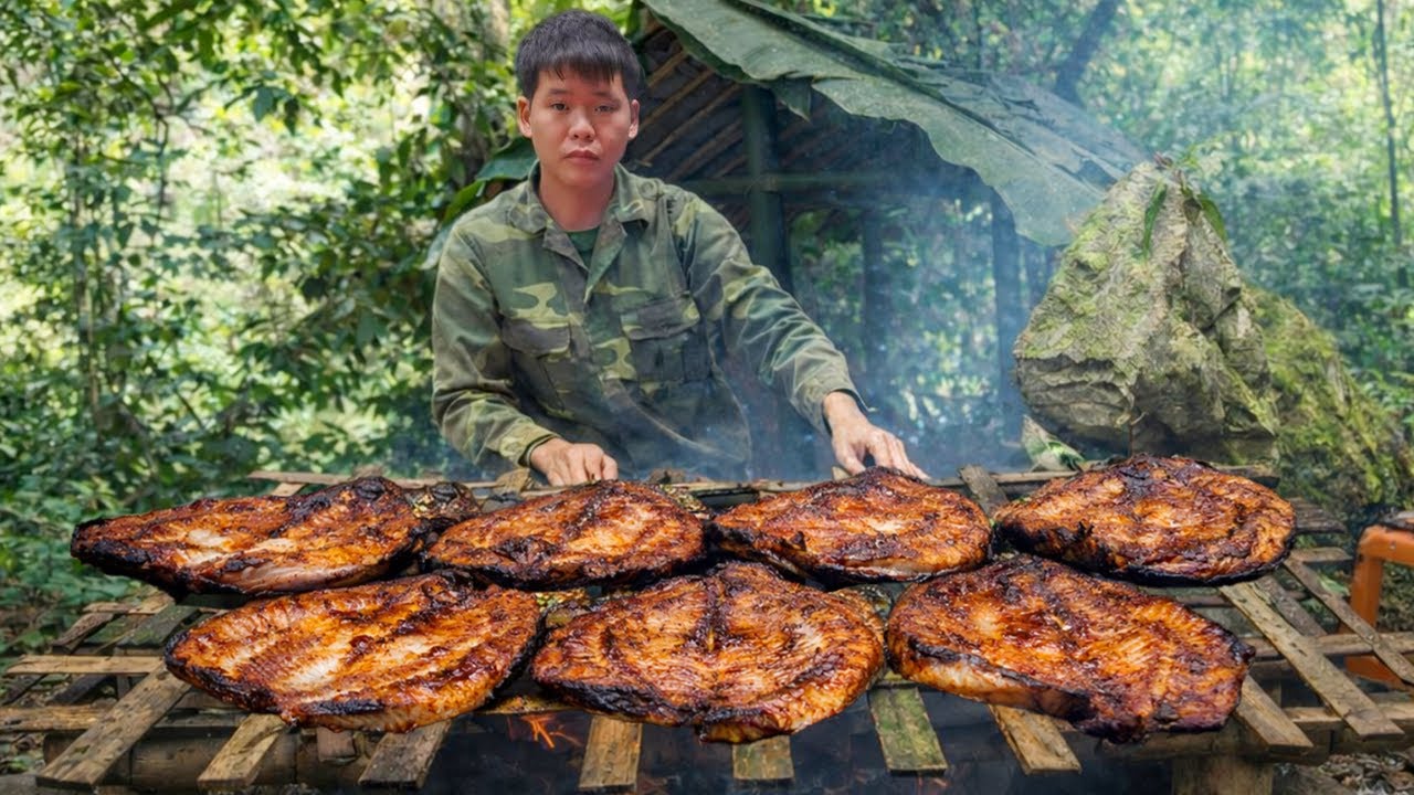 Surviving the Tropical Rainforest: Wild Living Skills & Forest Fish Preservation