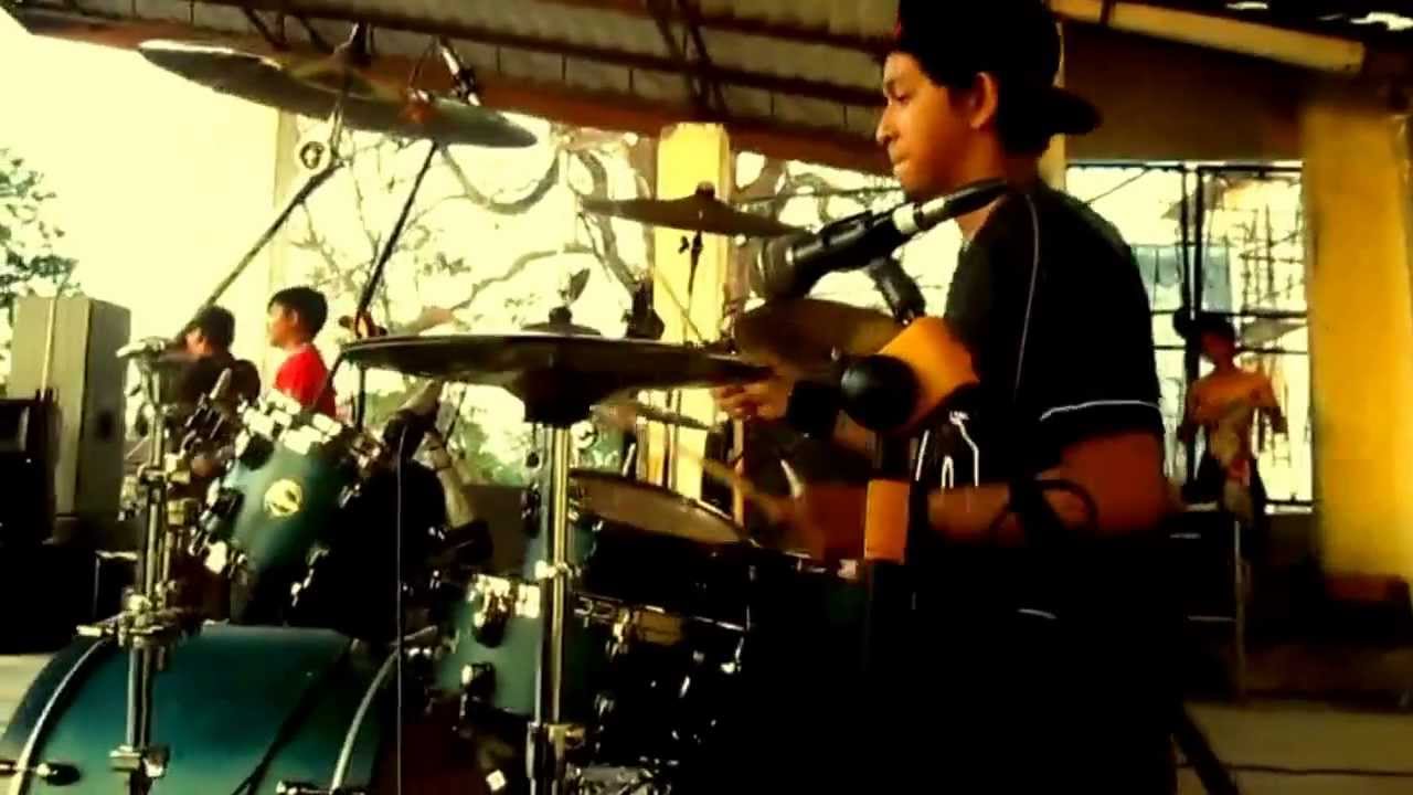 Ramnit - Tuhan yang tercela live ( Hadi Ramnit )