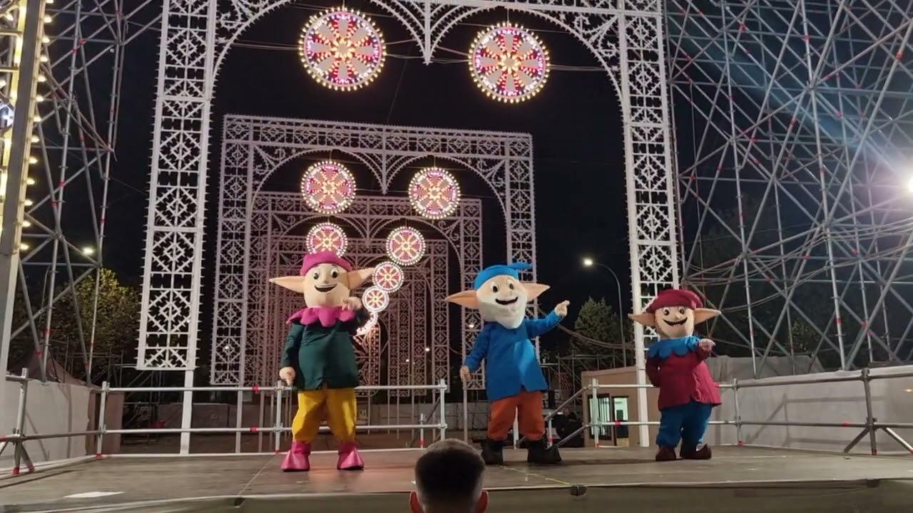 Guachis show, Navidad 2022, Puerta magica
