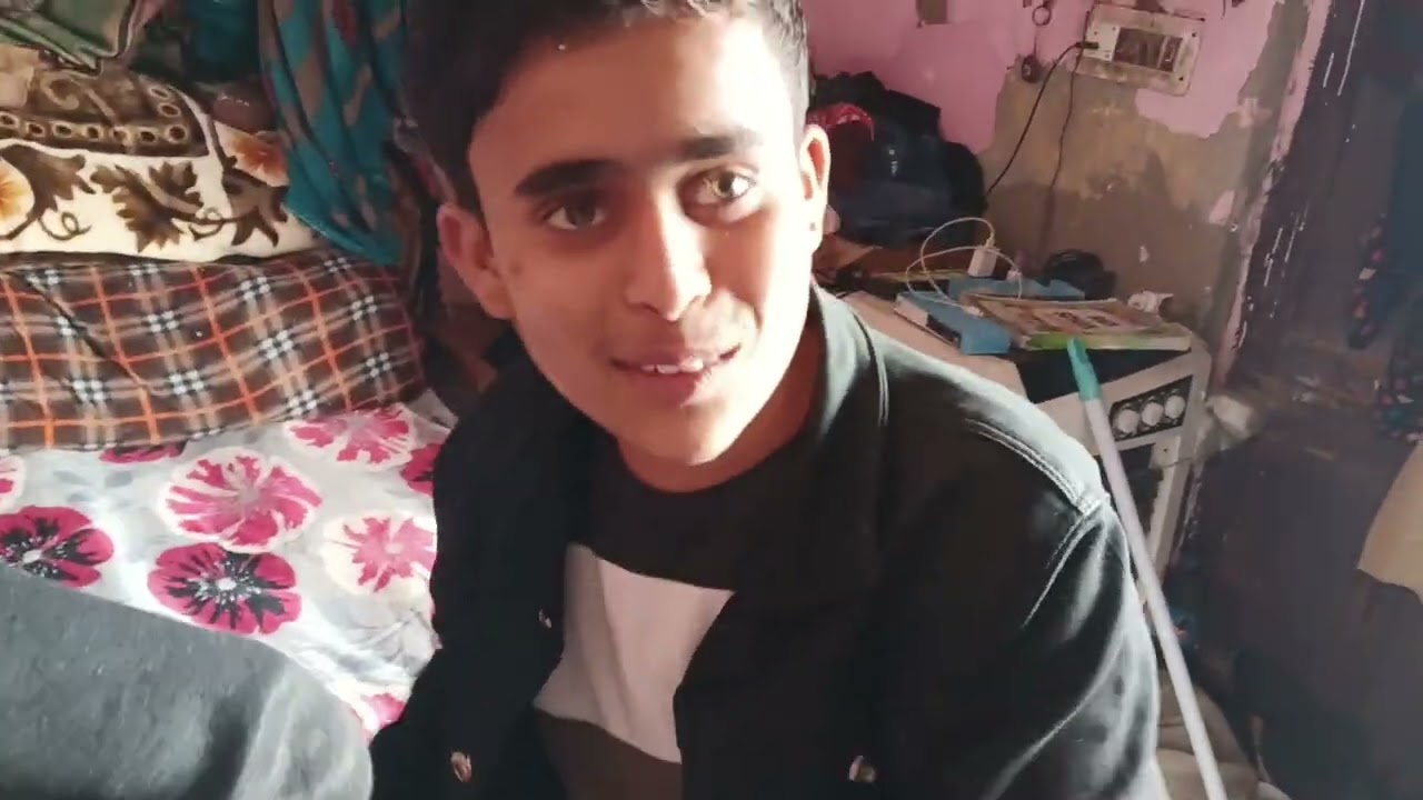 Gift🎁 prank with our brother 👦#vlog #prank #funny #gift 